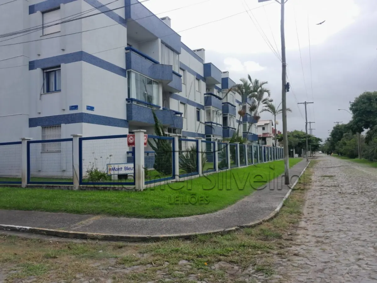 LOTE 001 - Apartamento
