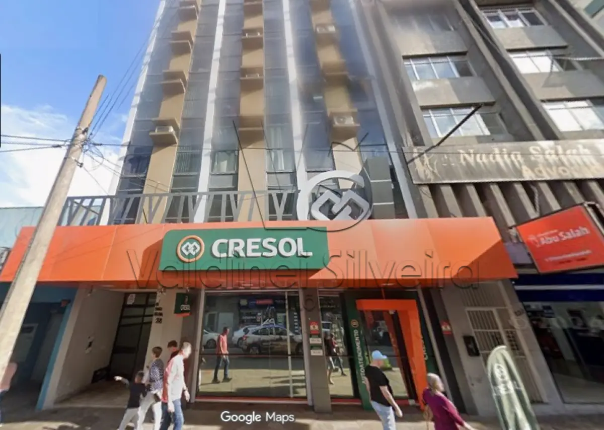 LOTE 001 - Sala Comercial