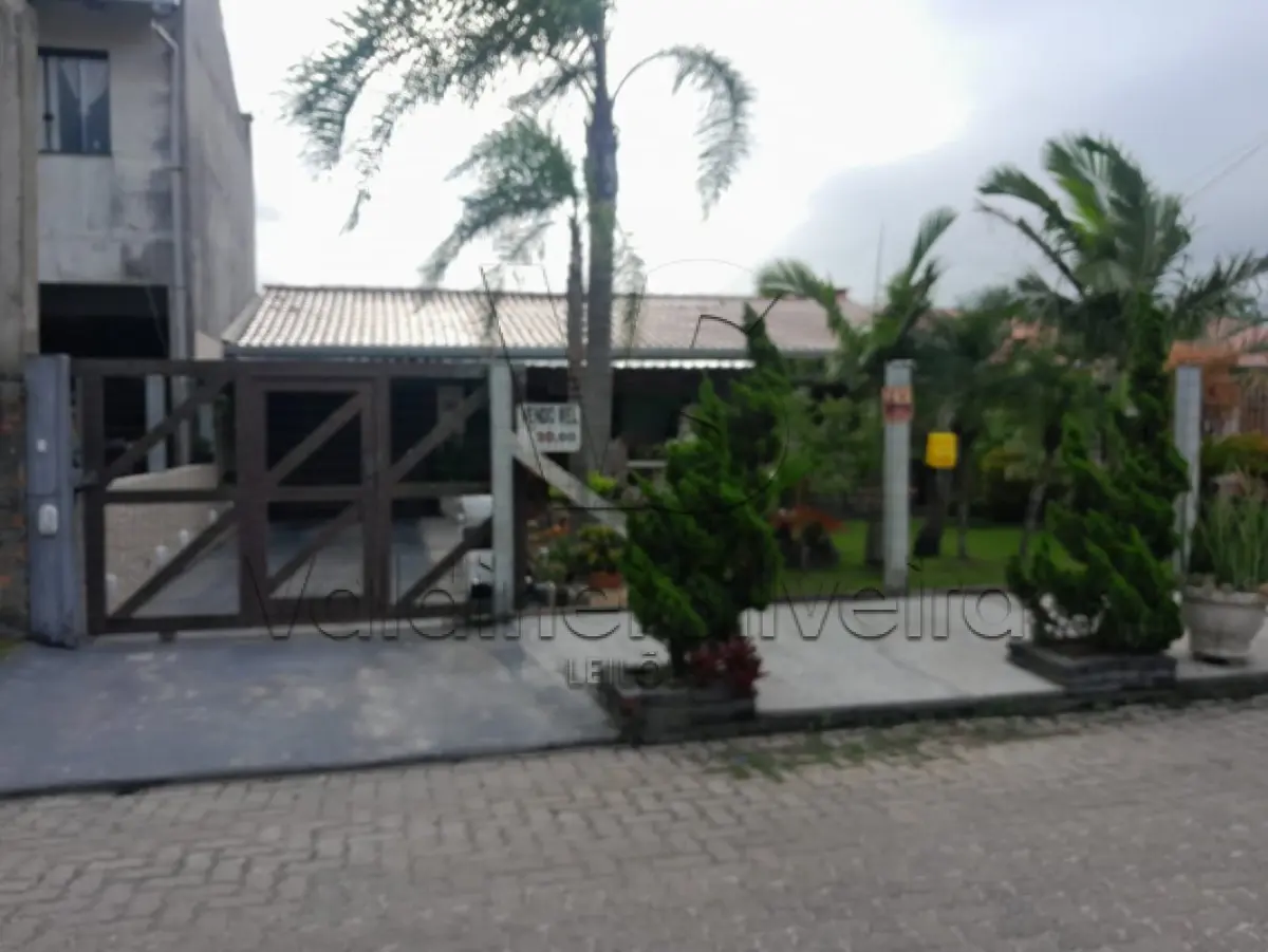 LOTE 000 - Um prédio residencial, Xangri-lá/RS