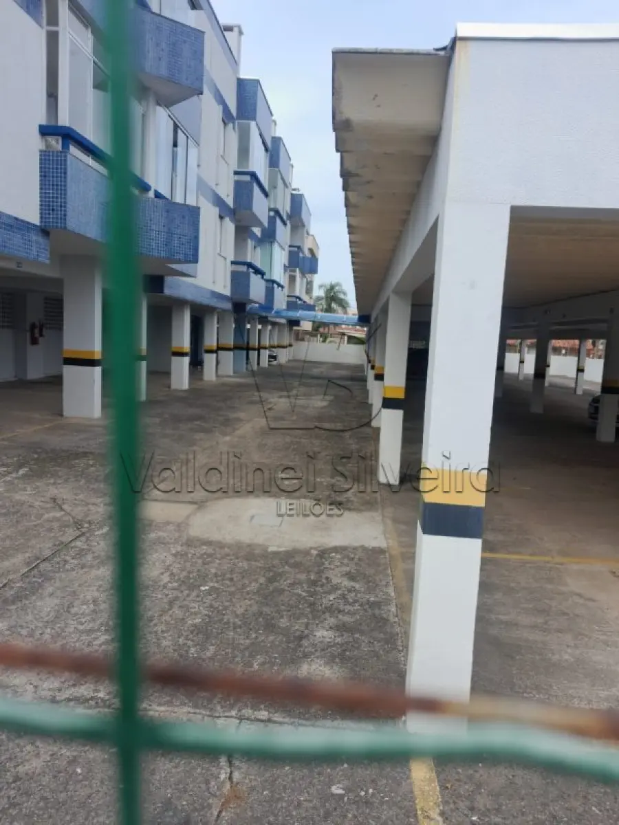 LOTE 001 - Apartamento