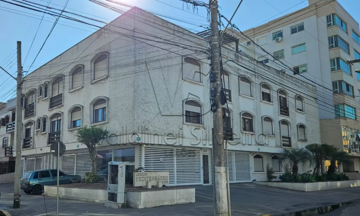 LOTE 001